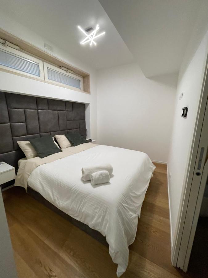 Venere Guest House โรม ภายนอก รูปภาพ